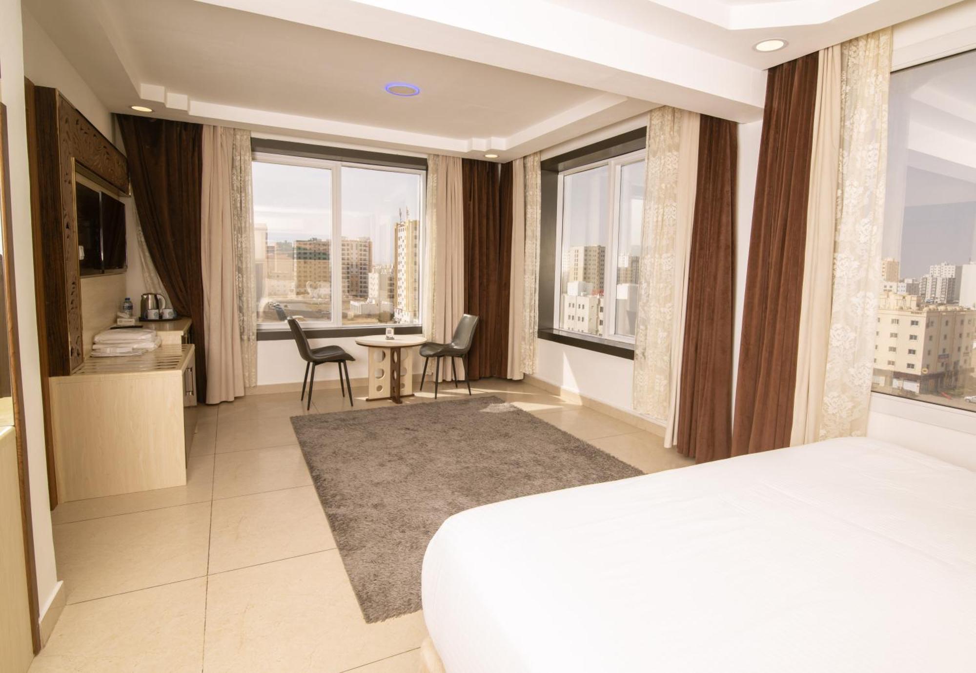 Diamond Star Hotel فندق النجمة الماسية Seeb Exterior photo