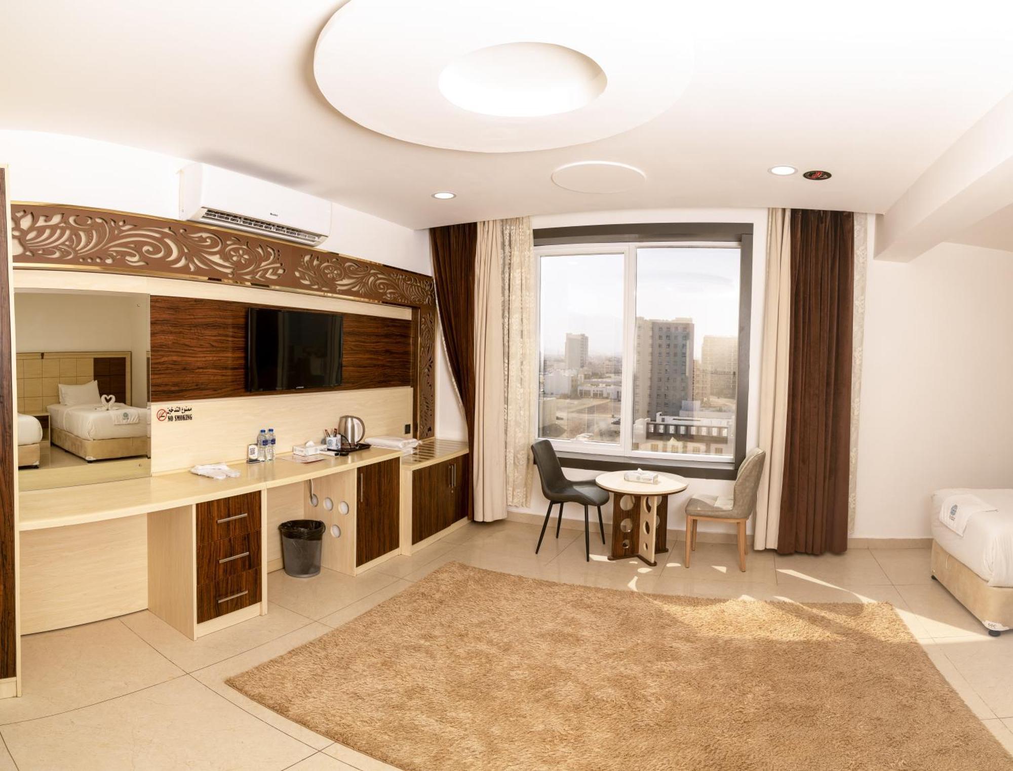 Diamond Star Hotel فندق النجمة الماسية Seeb Exterior photo