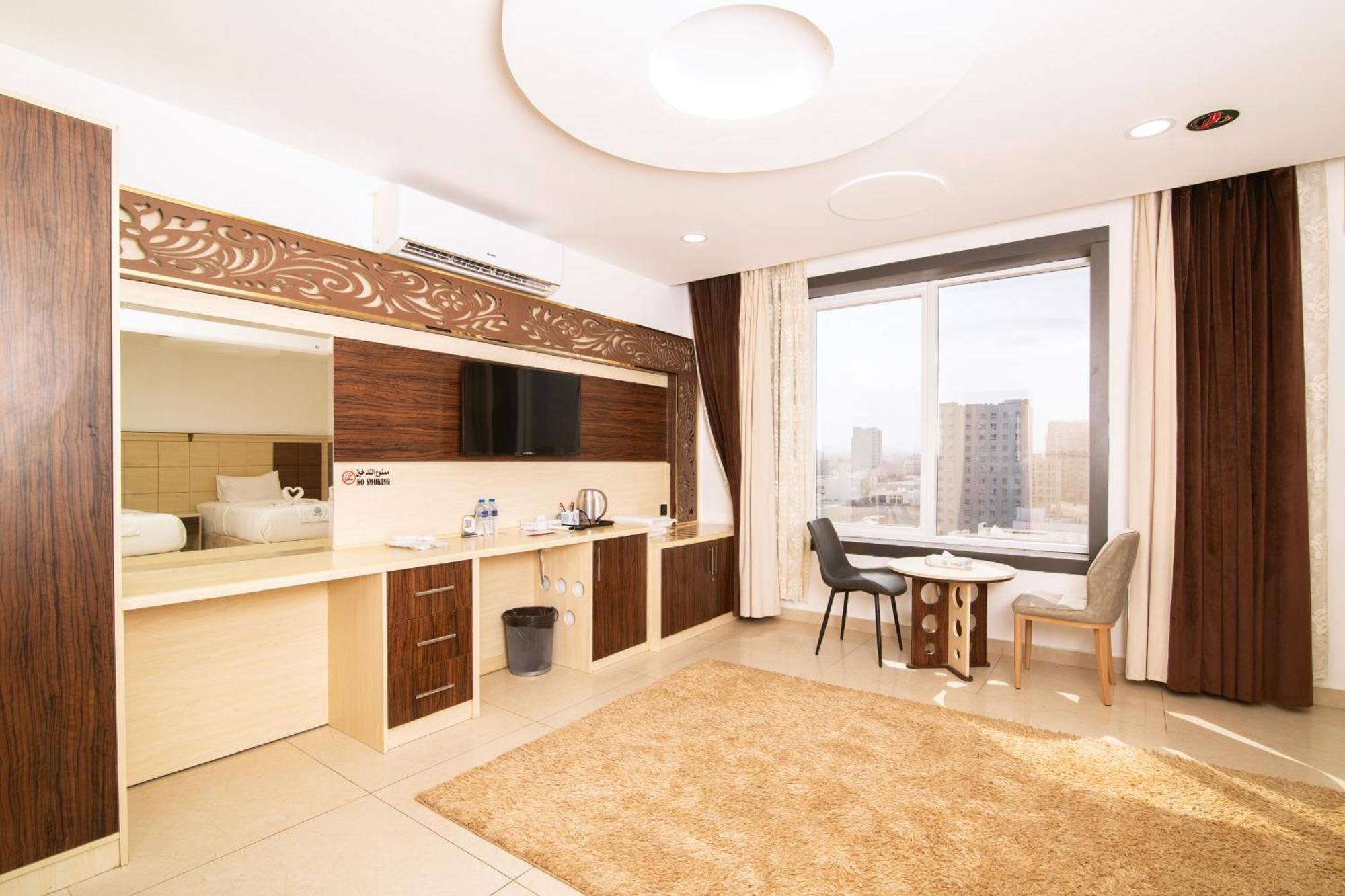 Diamond Star Hotel فندق النجمة الماسية Seeb Exterior photo